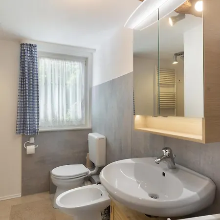 Demberg Апартаменты