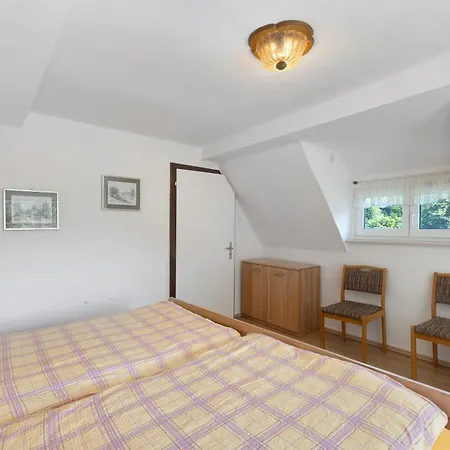 Demberg * Шмалленберг