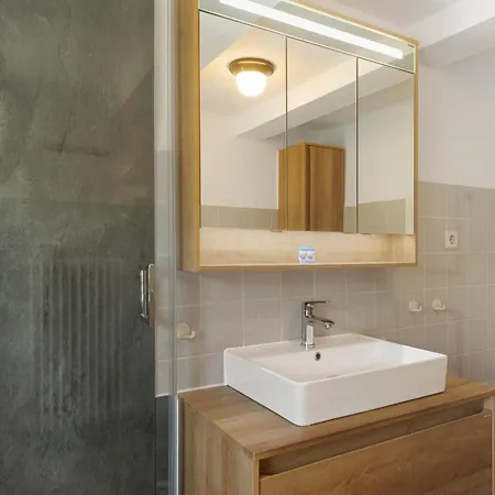 Demberg Апартаменты *